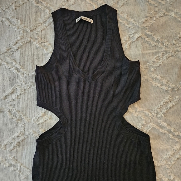 Abercrombie and Fitch Black Elevated Knit Cutout Midi Dress Size Medium - Picture 4 of 6